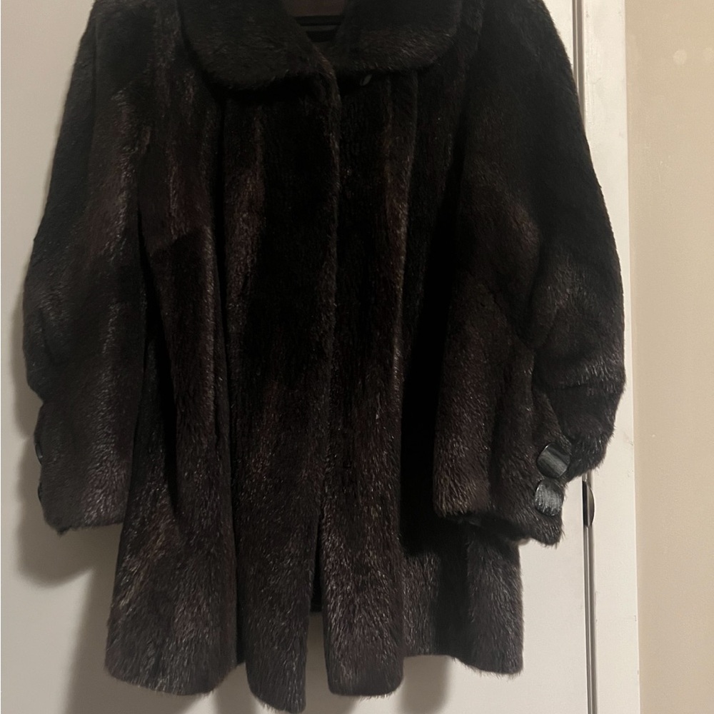 Luxurious REAL Natural Graphite/Black Nutria Fur Swing coat from Germany